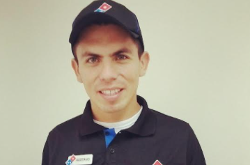 Gustavo Charry, subgerente de operaciones de Domino's Pizza Colombia